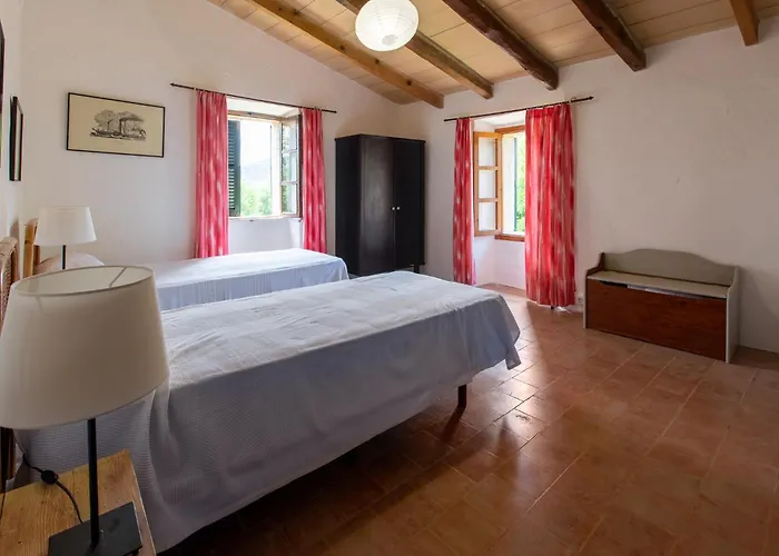 Ca'n Pont * 포엔샤 항구